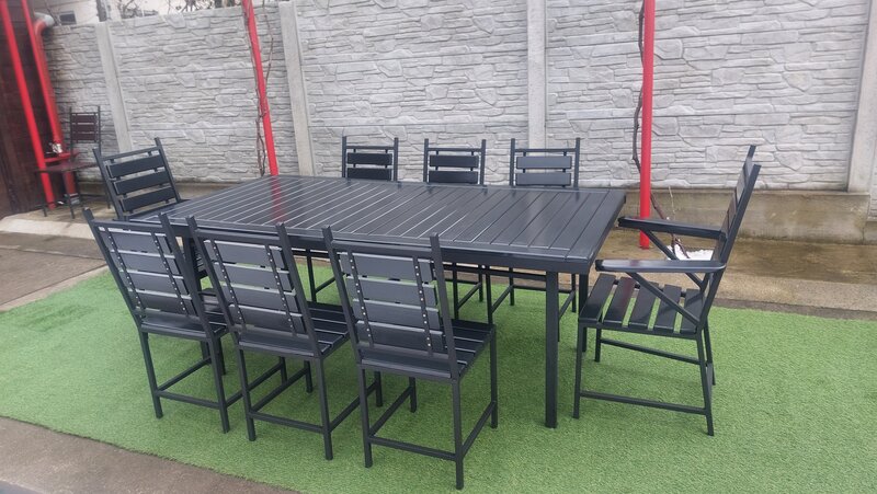 Set masa cu 8 scaune