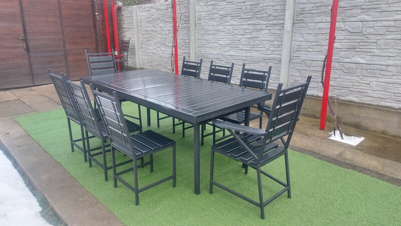 Set masa cu 8 scaune