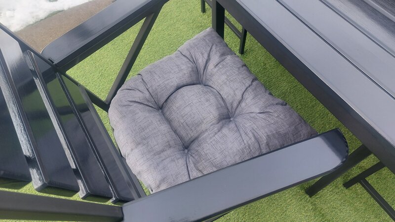 Set masa cu 8 scaune