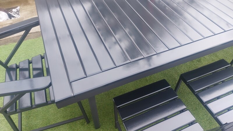 Set masa cu 8 scaune